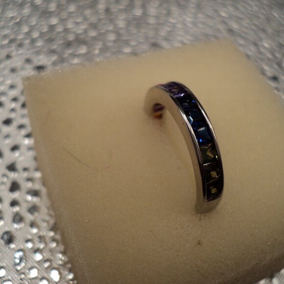 Multi CZ sterling silver band ring size 6 POS190 - Picture 5 of 6